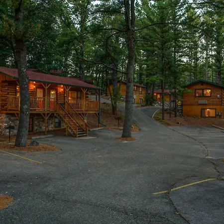 Log Cabins At Meadowbrook Resort